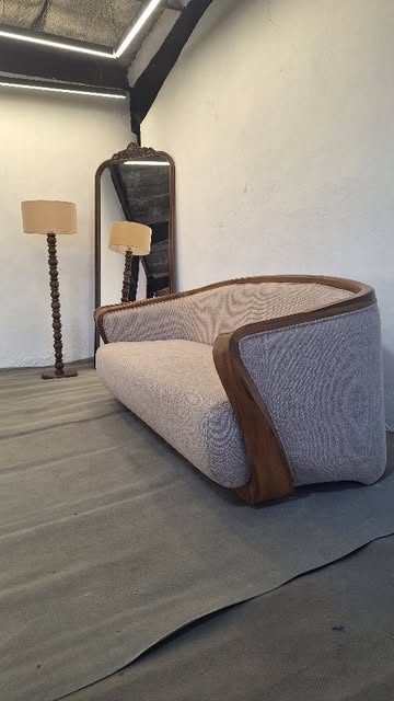 کاناپه چوب گردو